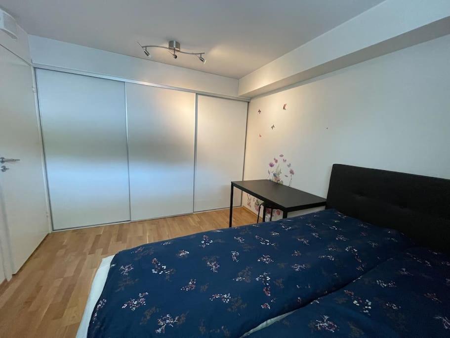 3 Sleeping Rooms For 82M2 Which Direct Traffic To Airport And City Center 베르겐 외부 사진